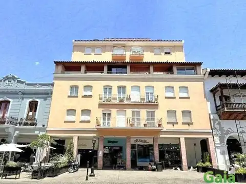 Departamento en Venta Frente a Plaza 9 de Julio!!! 