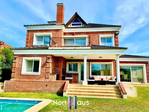 Casa en Alquiler de 5 dormitorios