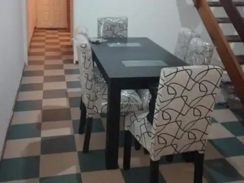 EXCELENTE DUPLEX DE 2 AMB CON PATIO