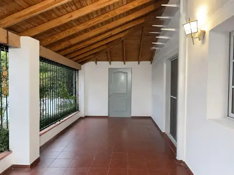 Casa en Venta en Olivos Uzal / Panamericana, USD 178.000