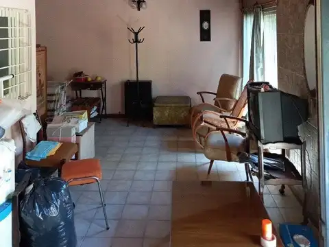 Terreno en Venta en Villa Luzuriaga, USD 170.000