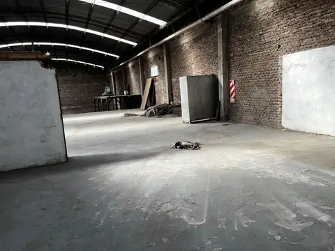 Puan 5500, Piso pb