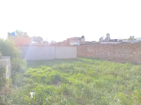 Terreno en Venta, FOT 1,5