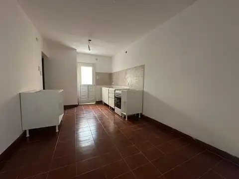 VENTA CASA DE PASILLO 2 DORMITORIOS PH