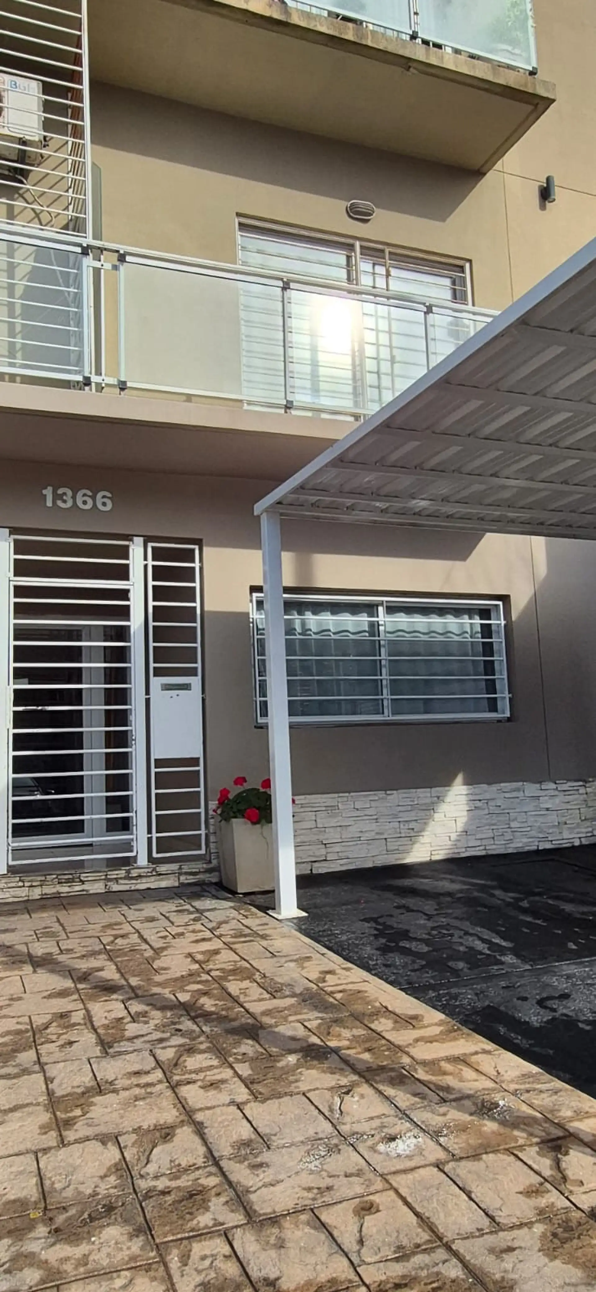 VENTA 2 AMBIENTES- ELECTRICO- BALCÓN- GÜTEMBERG 1300