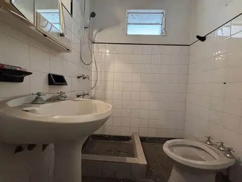 CASA EN VENTA EN BRAGADO