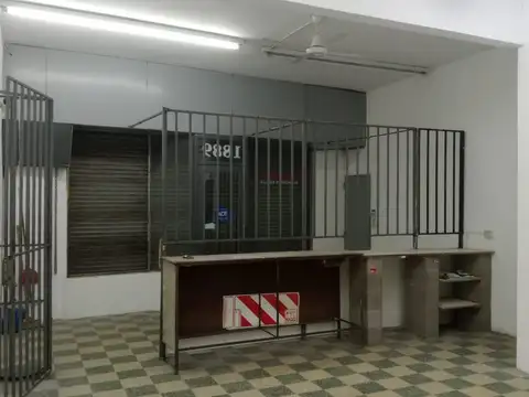 Local en Alquiler 40 años