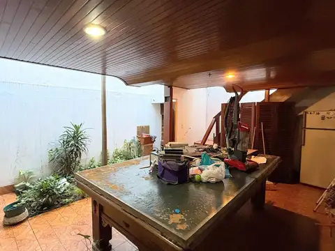 Casa en Venta 4 ambientes con patio, terraza y cochera en Villa Devoto