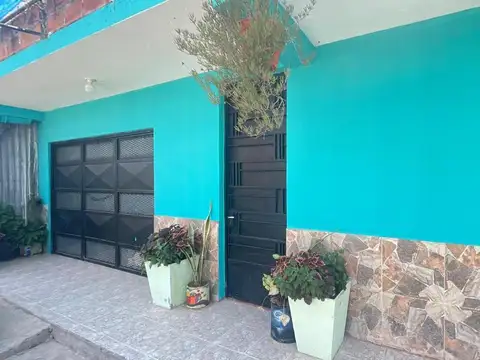 Casa en Venta, 4 Dormitorios, en General Rodríguez, GBA Oeste