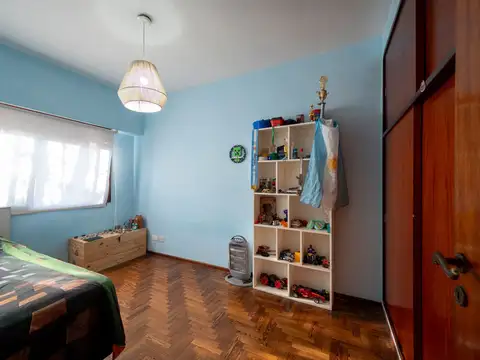 Venta Casa 3 Amb, Escritorio, Patio y Terraza