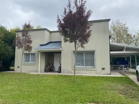 Casa en Barrio El Cardal I