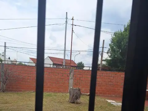 CASA EN VENTA IDEAL INVERSOR EXCELENTE UBICACION