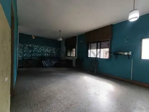 Oficina en Venta con 2 cocheras