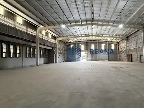 Galpon de 400m2 o 1.000m2 en predio cerrado
