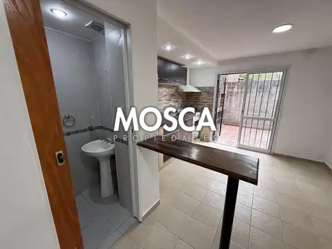Departamento en Alquiler con 1 cocheras