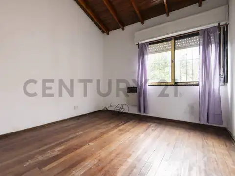 Departamento en Venta en Villa Elvira, USD 72.000