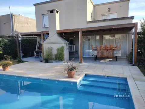 El Hornero 101, Pilar