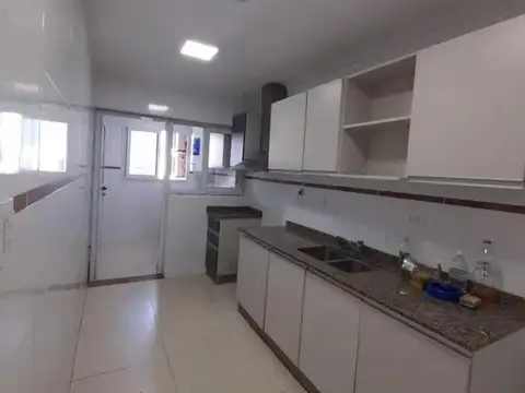 Departamento de 2 dormitorios, en ALQUILER
