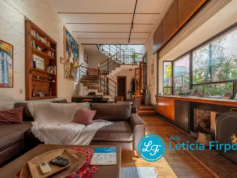 Casa en Venta con 1 cochera