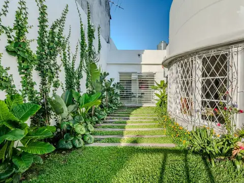 VENTA CASA 4 AMBIENTES - EL PALOMAR