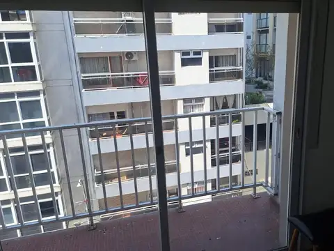 Departamento en Venta en Zona Guemes, USD 65.000