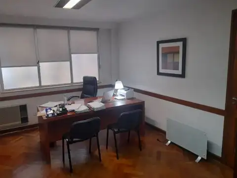 Oficina en Venta 40 años