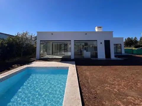 Casa en Venta al Oeste