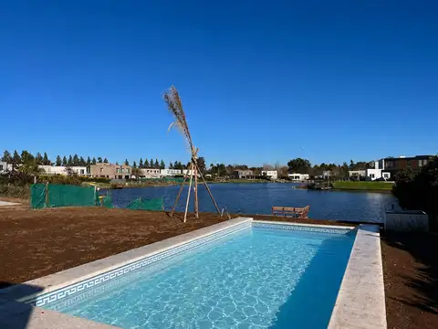 Casa en Venta de 5 AMBIENTES - a la LAGUNA -  B° SAN MATIAS, ESCOBAR, GBA NORTE