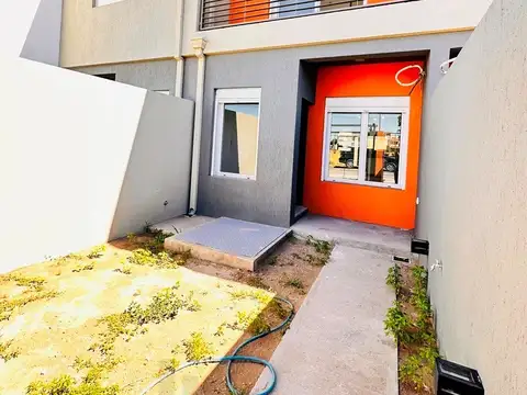 Casa en Venta en Bahia Blanca, USD 135.000