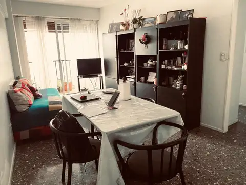 VENTA 3 ambientes contrafrente RETASADO