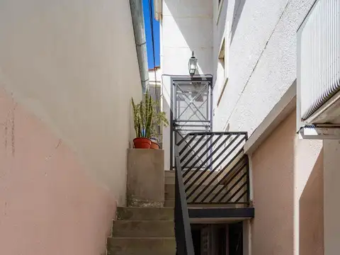 Depto Tipo Casa en Venta al Noroeste