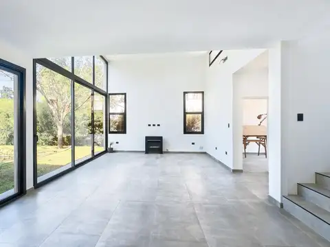 Casa en Venta al Oeste