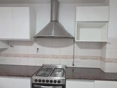 Departamento 5 ambientes con 2 baños