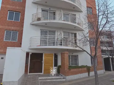 Departamento en PH en Centro de Neuquén - VENTA y OPORTUNIDAD