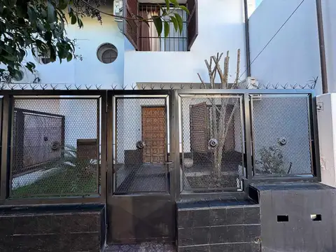 Mitre 100