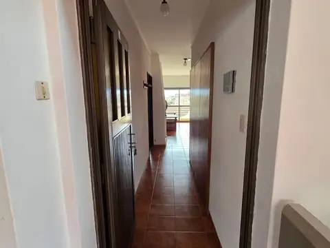 Departamento luminoso para 4/5/6 personas a metros del mar