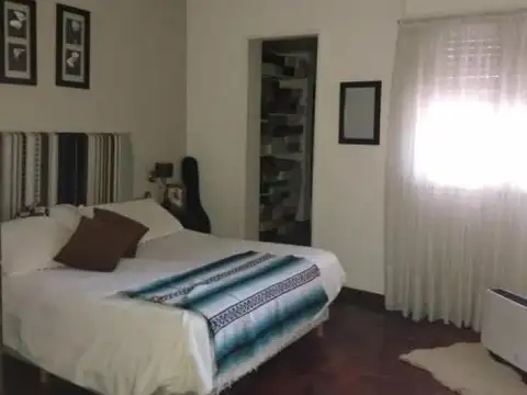 PH 5 AMBIENTES CON COCHERA ESCUCHA OFERTA
