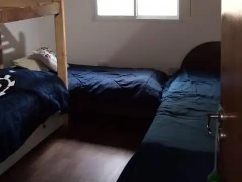 Excelente casa B. Cerrado Parque Las Naciones calle Holanda