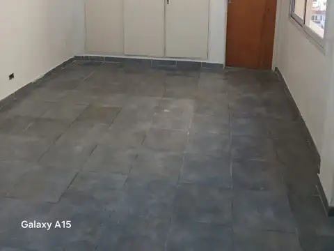 Santiago Del Estero 1200 Constitución 1amb U$39.000 Apto Pro