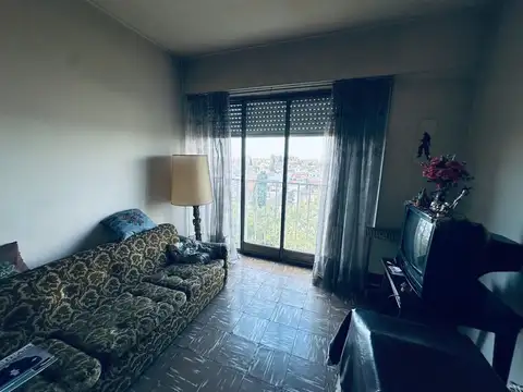 Avenida Mitre 3500