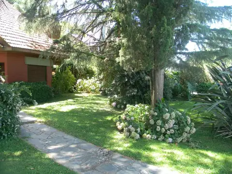 Casa en Venta con cochera