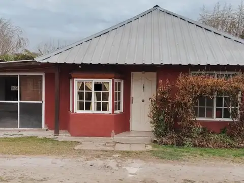 Súper oportunidad! Casa de 2 dormitorios en Country Roda. La