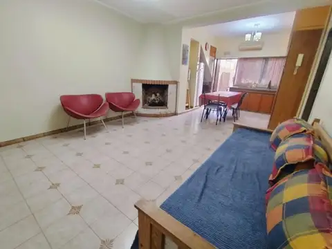 Depto Tipo Casa 3 ambientes con 1 baño