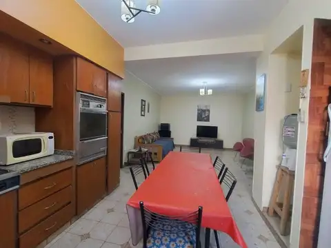 VENTA PH 3 AMB/ CON PATIO Y PARRILLA APTO CRÉD. LANÚS OESTE!