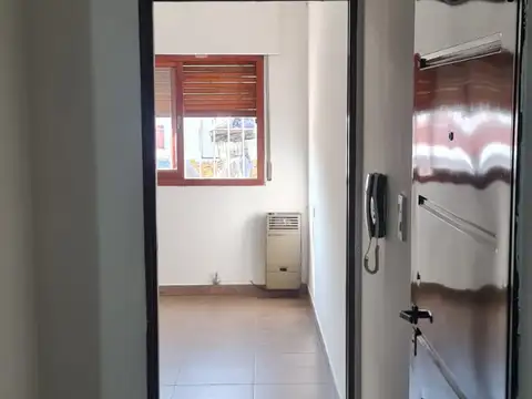 Departamento en Alquiler en Lanus Este, $ 550.000