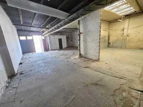Depósito Galpón  en Alquiler en Villa Bonich, San Martin, G.B.A. Zona Norte