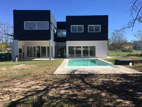 Muy linda Casa en Alquiler en el Barrio San Matias, Escobar