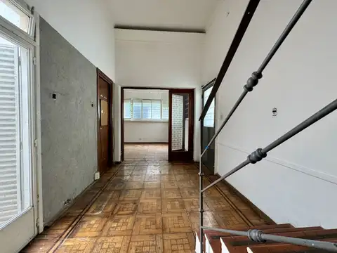 Depto Tipo Casa 4 ambientes con 2 baños