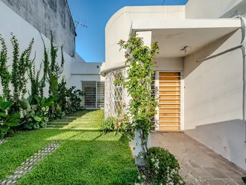 Casa en Venta en El Palomar, USD 110.000