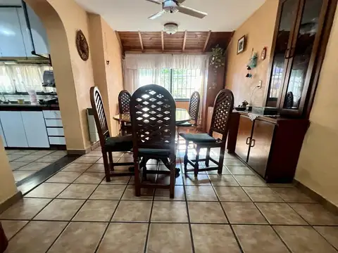 Depto Tipo Casa 4 ambientes con 1 baño